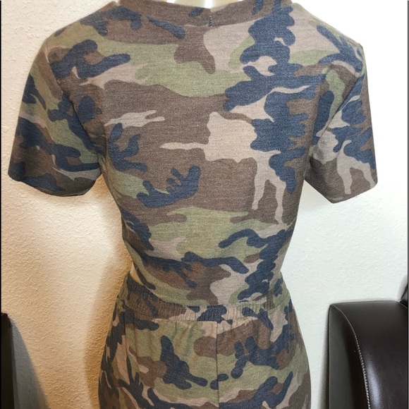 🔥 SOLD🔥 Camouflage Printed 2 Piece Set - Picture 7 of 7